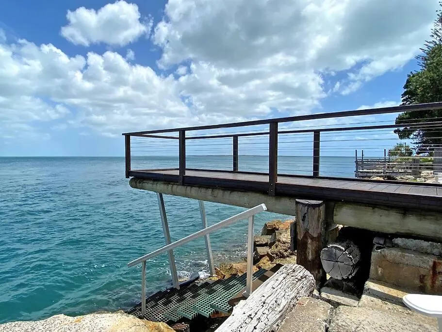 Holiday home Belles On Ballow - Main Lodge - Absolute Waterfront Amity Point Australia